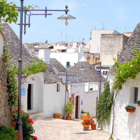 Authentic Valditria: Indulge in Traditional Food & Wine In Apulia