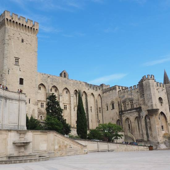 Avignon Walks