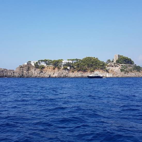 Amalfi Coast Drive: Positano and Ravello