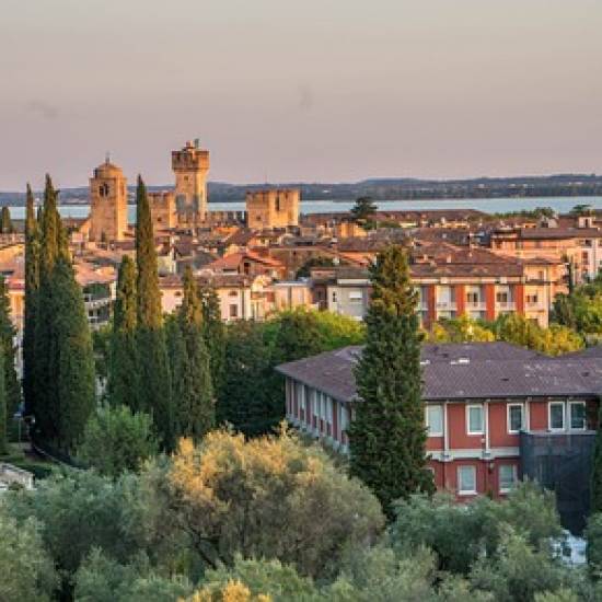 Sirmione At Sunset: Private 45-minute Boat Cruise on Lake Garda