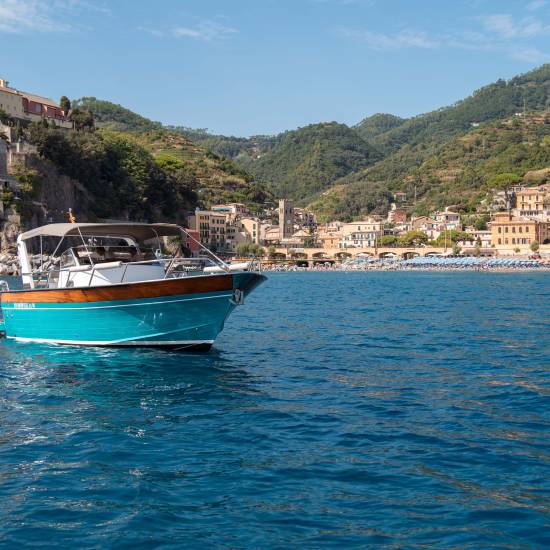 Procida Boat Cruise From Ischia