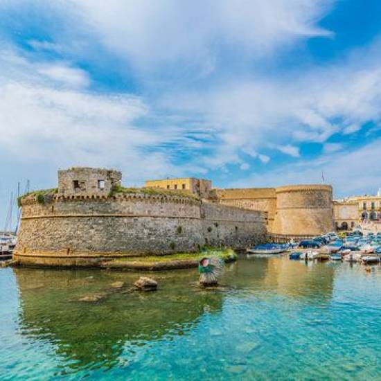 Apulian Art and Architecture: Discover Otranto, Santa Maria di Leuca, and Gallipoli
