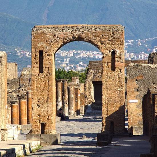 A Journey Through Time: From Ancient Pompeii to Enchanting Positano